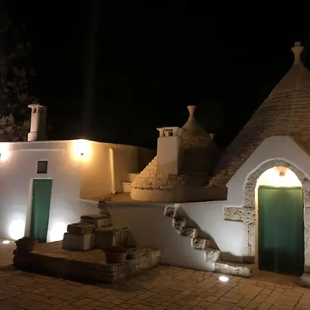 Il Trullo Dell'ulivo Bianco * Latiano