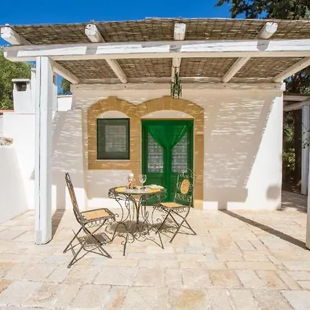 Il Trullo Dell'ulivo Bianco Vila Latiano